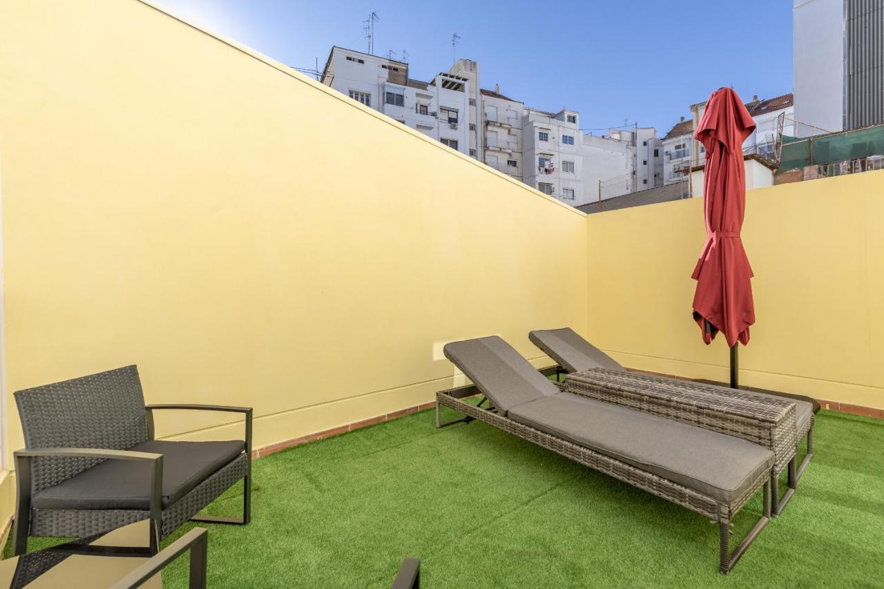Marvellous Apt With A Large Private Terrace Valencia Exterior photo